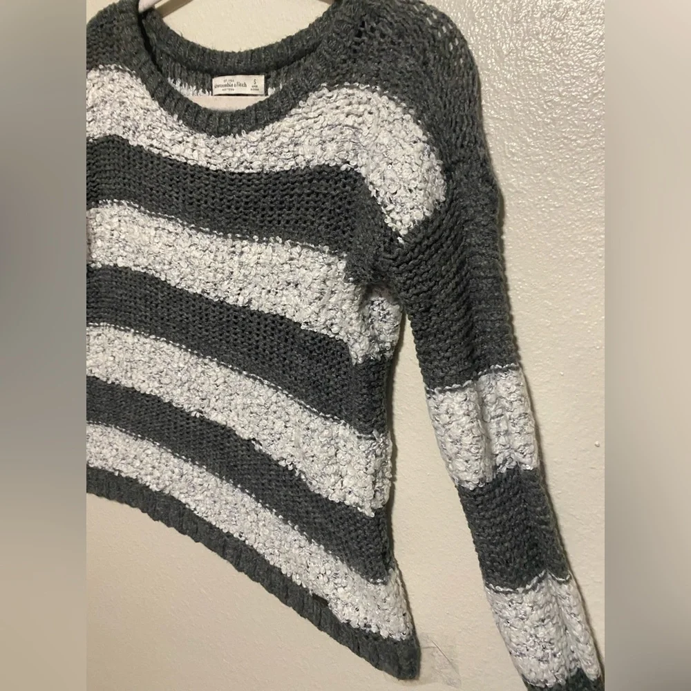 Abercrombie & Fitch Sequined Striped Long Sleeve Sweater | Shirt - Picture 2 of 3